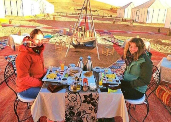 Merzouga Luxury Camp 외부 사진